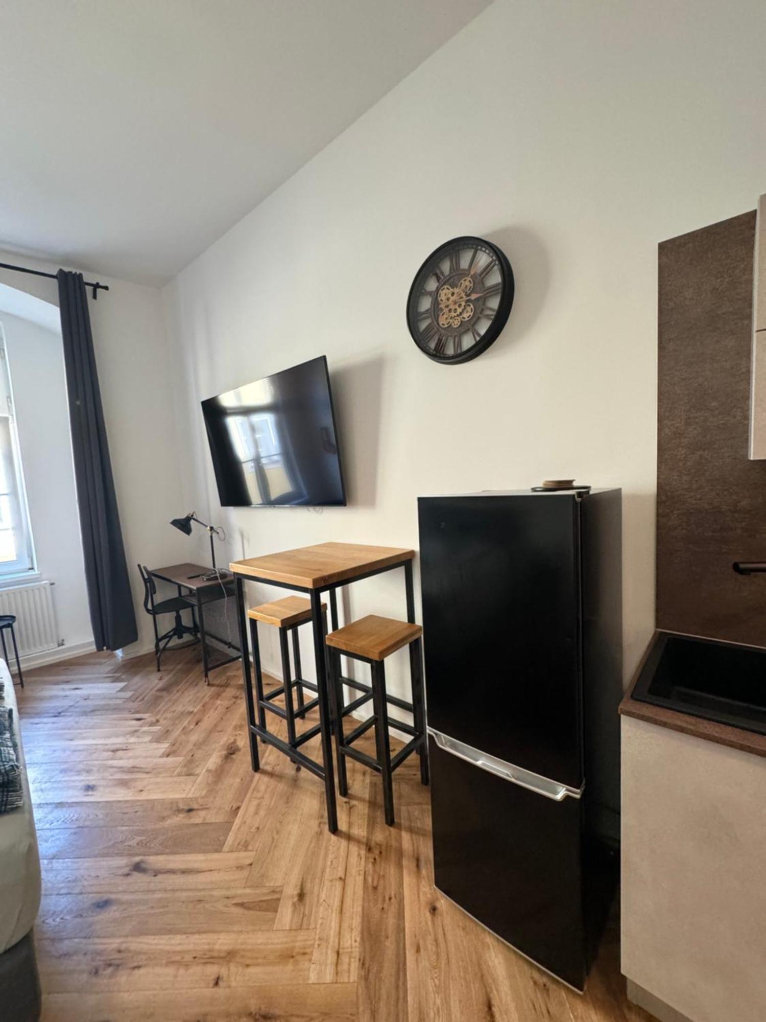 Industrial Apartment Schlossberg Линц Экстерьер фото