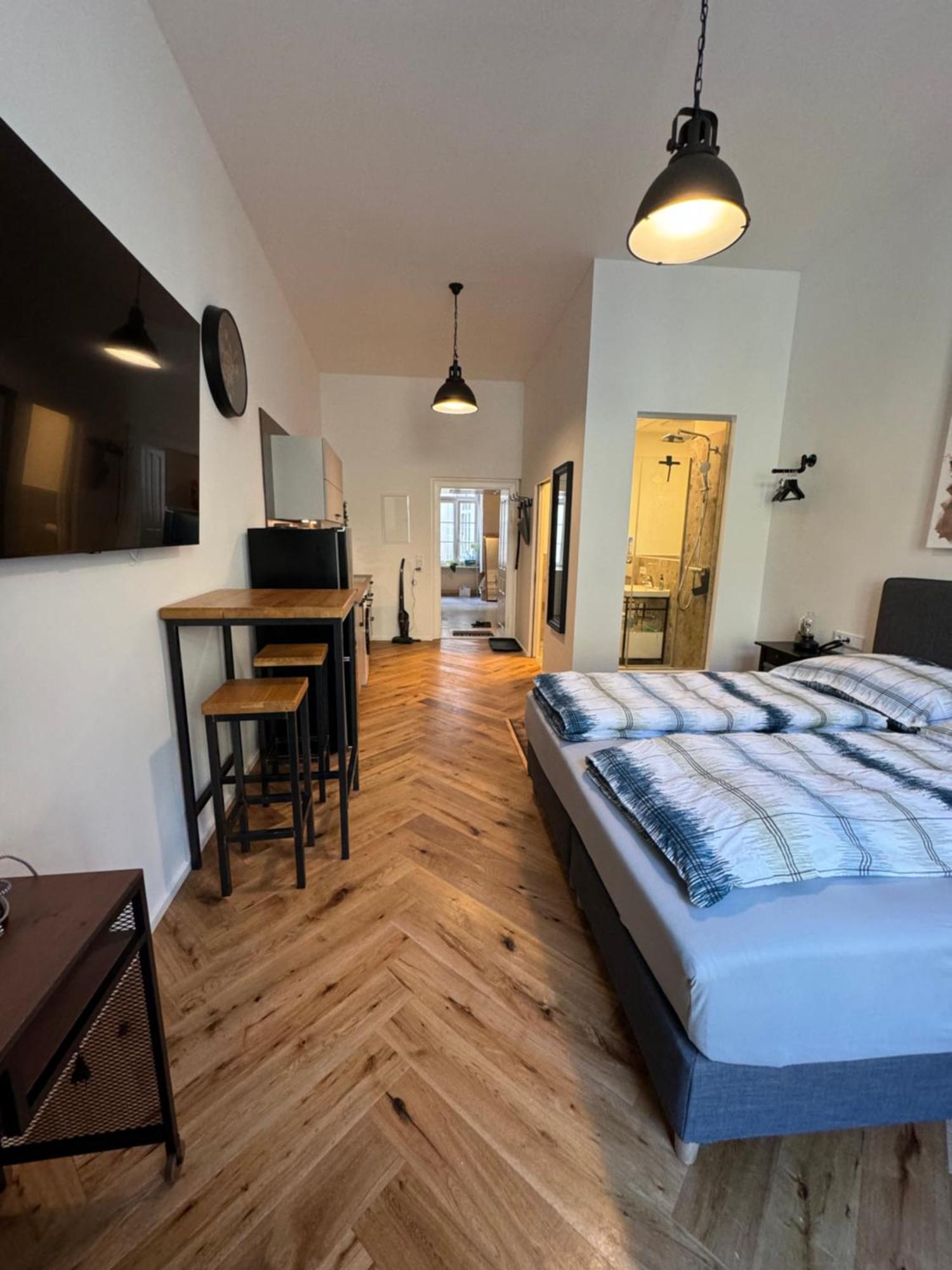 Industrial Apartment Schlossberg Линц Экстерьер фото